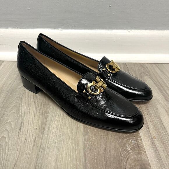 Salvatore Ferragamo Heels Women’s 9AA (Narrow) Black Leather Chain Buckle Loafer - Picture 1 of 7